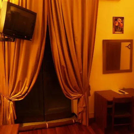 Etnea 316 Couette-café 3*